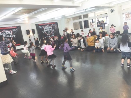 ベイビージャズ | 宮崎市キッズヒップホップ専門ダンススタジオSSプロジェクト
